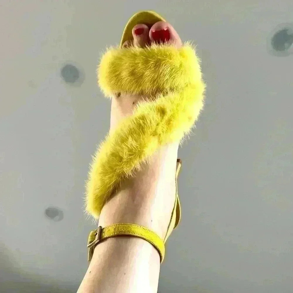 Barneys New York Yellow Leather Sandals size 42 - Picture 5 of 17